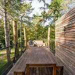 度假居 Spacious Retreat With Rooftop