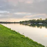 Spacious Retreat With Rooftop * Antoing