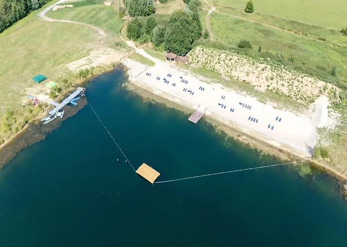 Spacious Retreat With Rooftop Vakantiehuis *